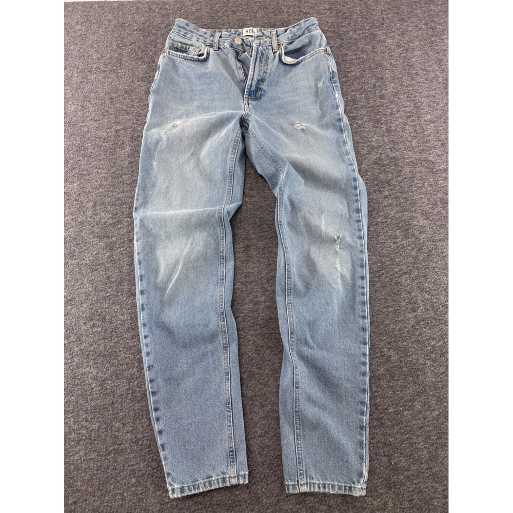BDG Urban Outfitters Mom Jeans Light Wash‎ High Rise Distressed W25 L27